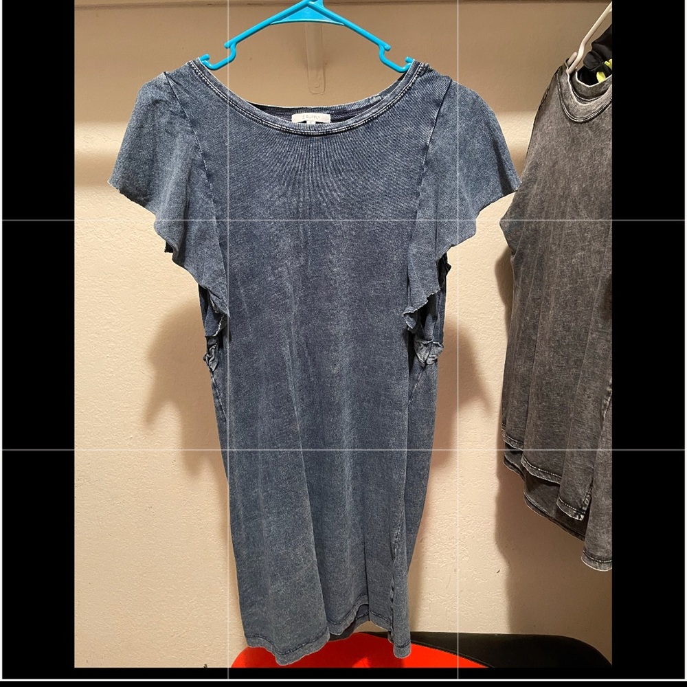 Flutter sleeve z supply